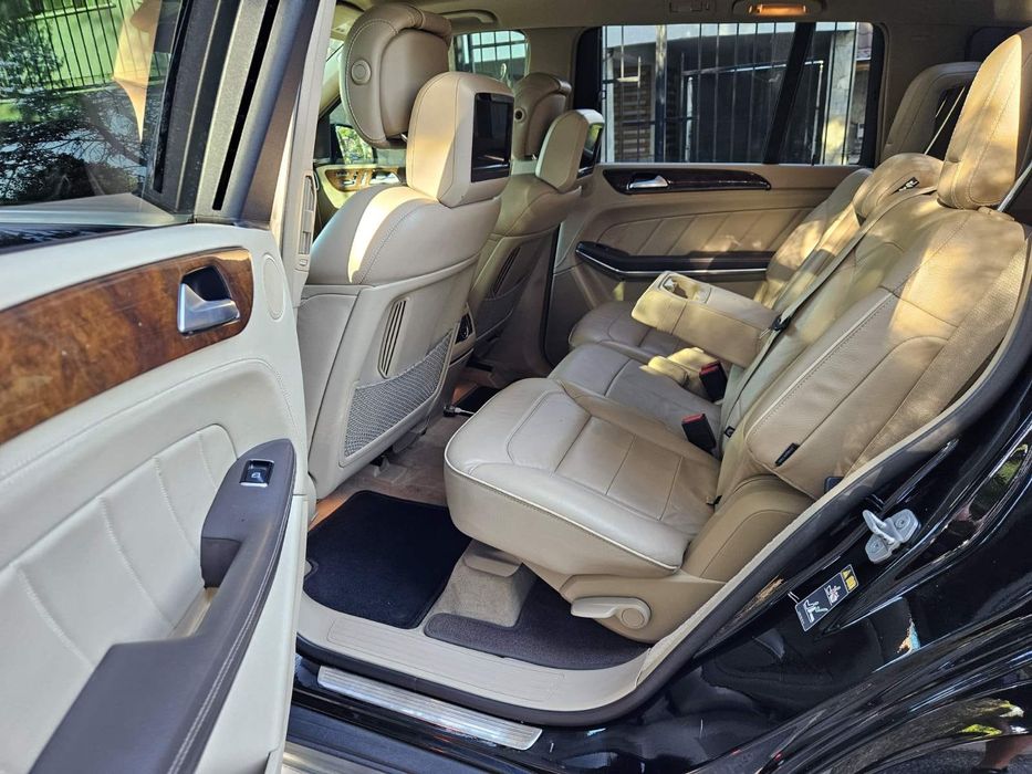 Продава се Мерцедес GL550