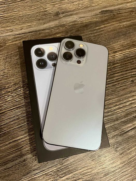 Продам Айфон 13 Про 256ГБ