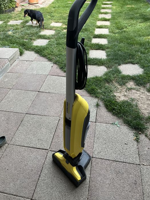 Mop  karcher cu rezerve incluse…