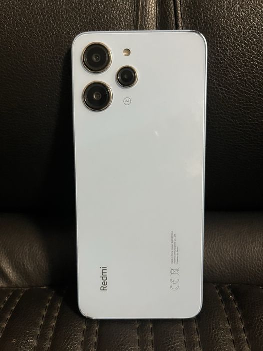 Xiaomi Redmi 12 (6/128)