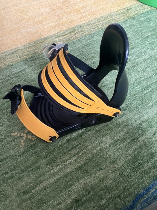 Сноуборд дъска forum young blood 137