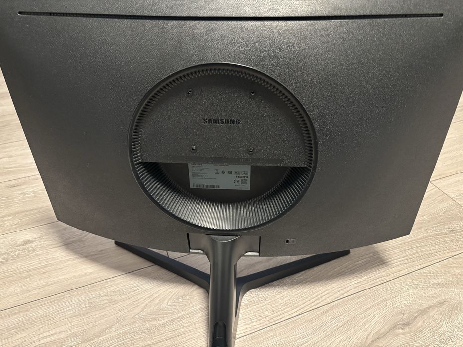 Monitor curbat LED Samsung Odyssey 27