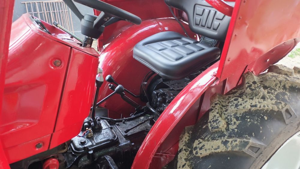 Tractor viticol 445