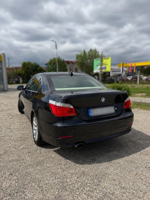 BMW 5 Series 0 — imagine 3