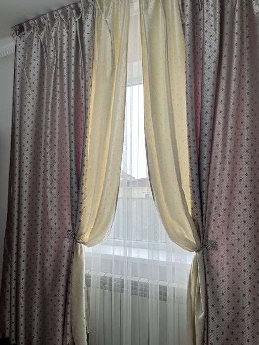 Продам шторы с тюлью