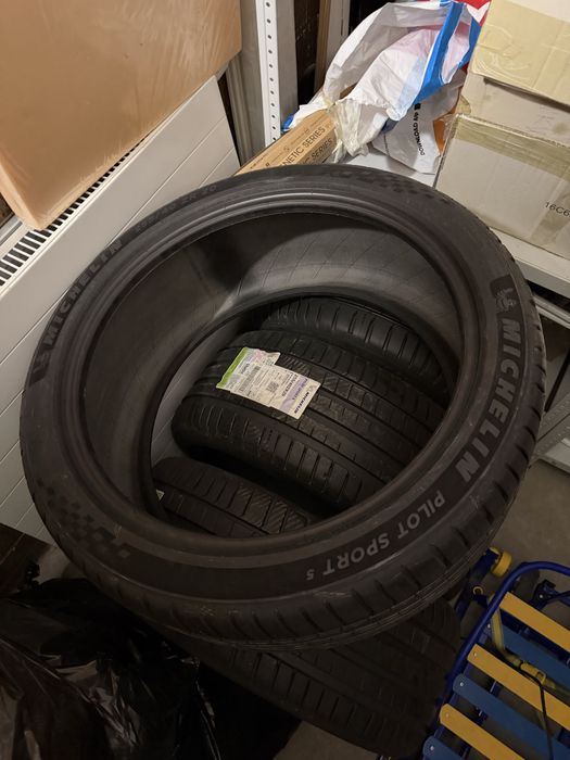 Шины новые - Michelin pilot 5 - 255/40/20