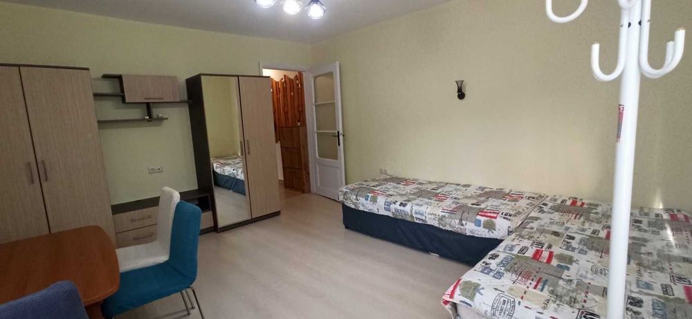 Дава се под наем Тристаен апартамент в Бургас, Център - 65 кв.м за 500 € - Снимка #10