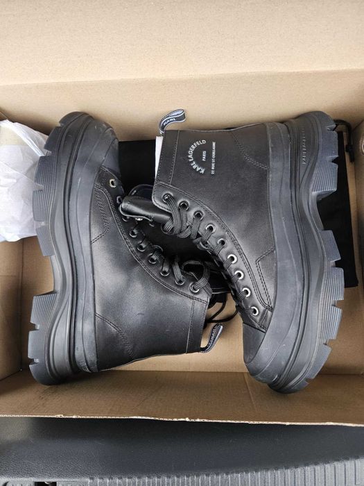 Зимни обувки Карл Лагерфелд