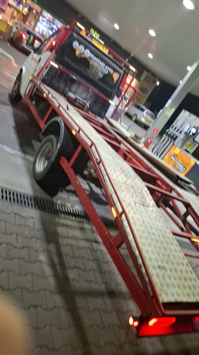 Vând  platforma ford