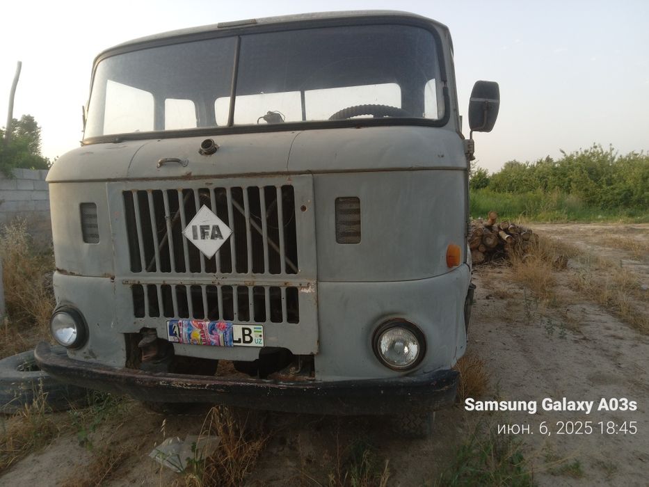 IFA самосвал сотилади