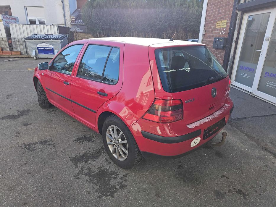 Фолксваген голф 4 1.4 Климатик Теглич