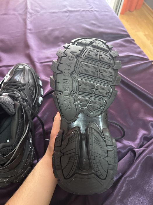 Balenciaga track graffiti black
