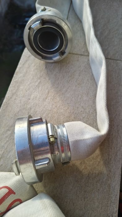 Пожарен маркуч / Пожарен шланг