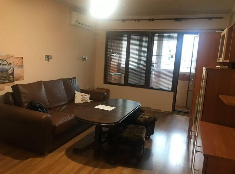 Дава се под наем Тристаен апартамент в Бургас, Меден рудник - зона Б - 65 кв.м за 306 € - Снимка #2