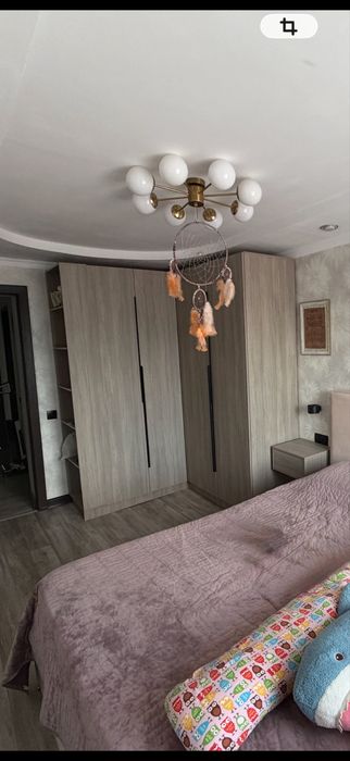 Продам большой угловой шкаф