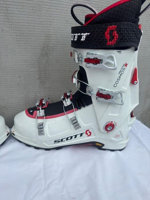 Clapari ski schi tura skimo Scott Cosmos II Carve marime EUR:45.5 Mondo:30.0 last:103.5
