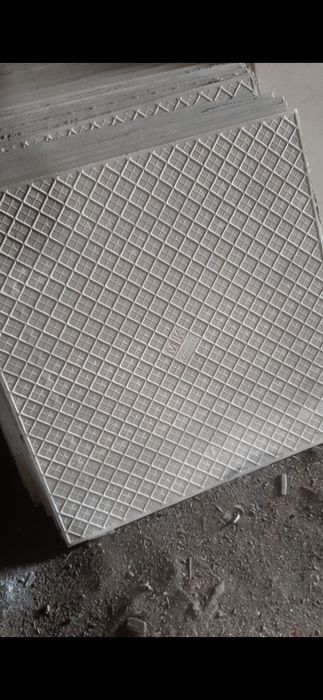 Продам плитку половую