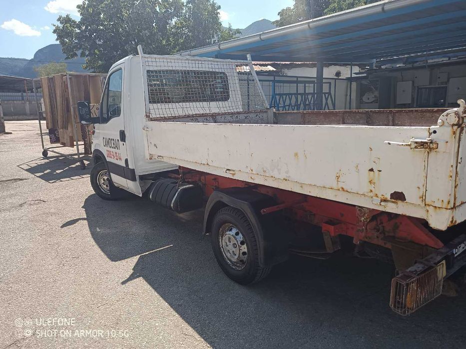 Тристранен самосвал Iveco 35S10