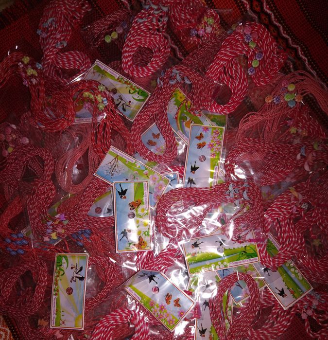 РАЗПРОДАЖБА на Мартеници