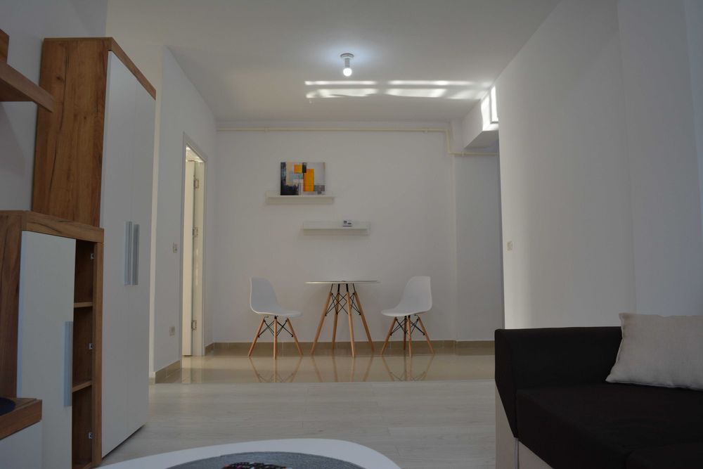 Proprietar inchiriez apartament cu 2 camere -  Pacurari-Valea lupului