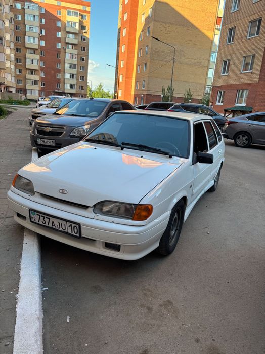 АвтоВаз 2114 в белом цвете