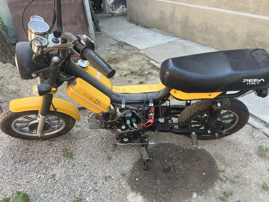 Скутер Peda mini F1