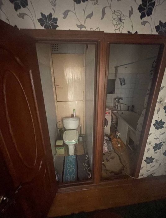 Юнусабад 19кв 2/5/5 Балкон: 2*6