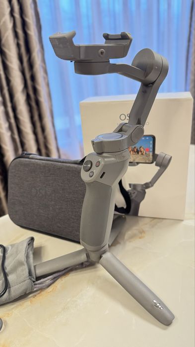 DJI Osmo Mobile 3 COMBO