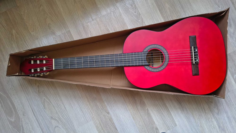 Класическа китара STAGG модел C440