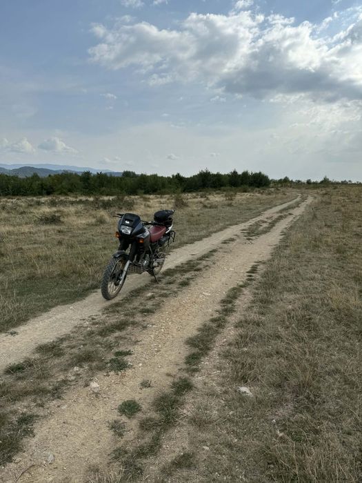 Vând Honda Dominator 650