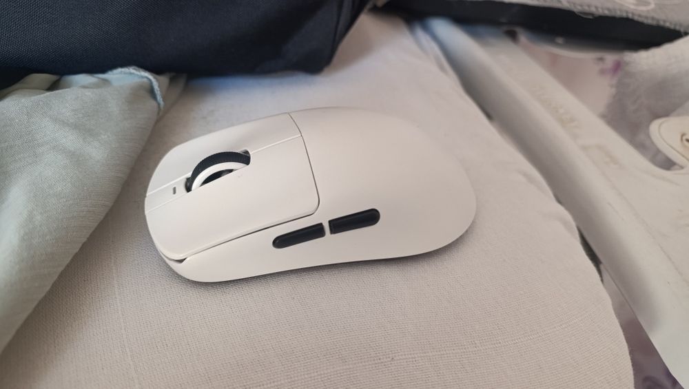 Vxe r1 se + белый мышка игровой