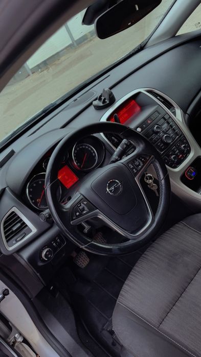 Opel astra j gpl