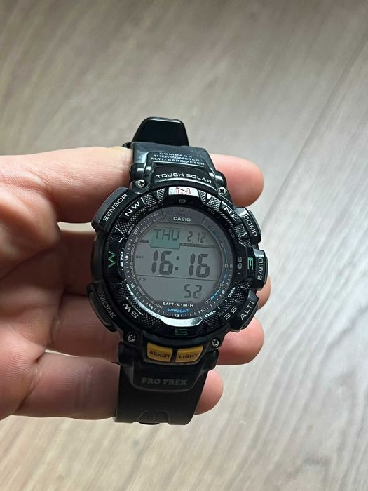 Ceas Casio Pro Trek PRG-240 alimentare solara,busola,barometru,busola