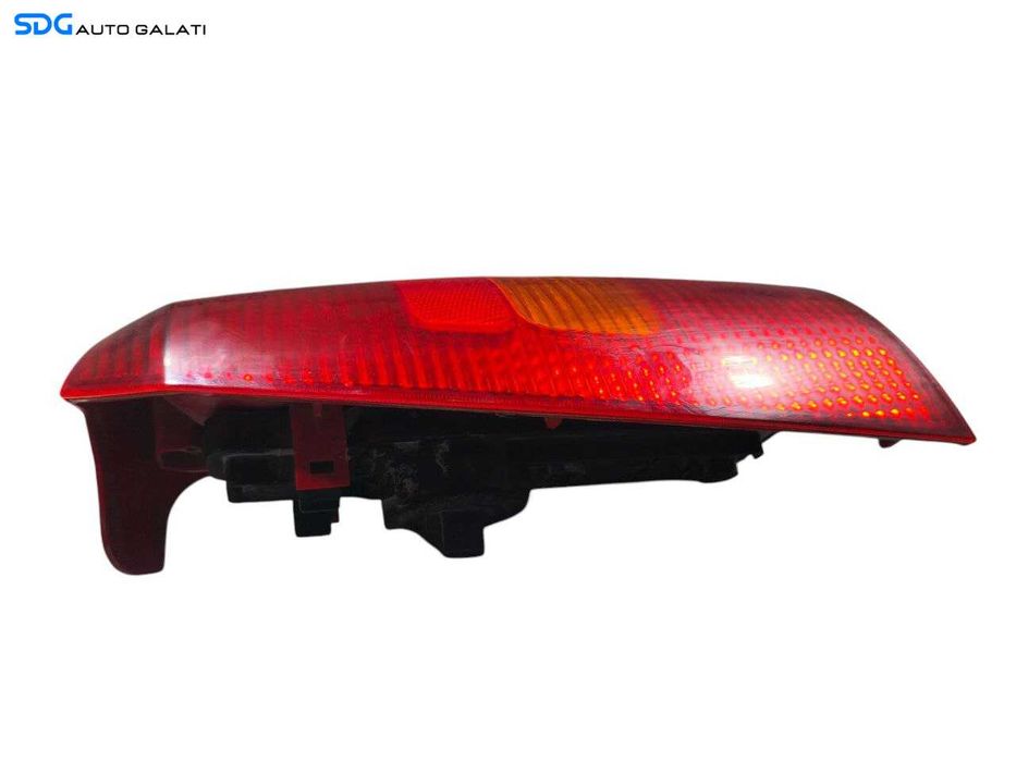 Stop Lampa Tripla Stanga de pe Aripa Caroserie Ford Focus 1 Break 1998 - 2004 Cod 13N004EC [LR1268]