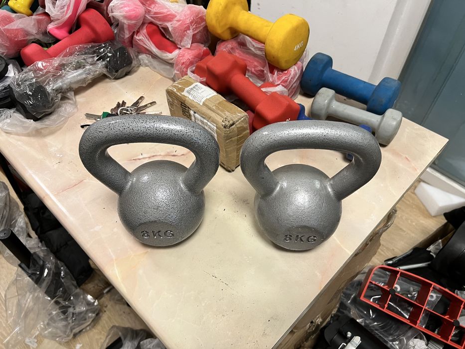 Gantere Kettlebell set 8 kg+8 kg=16 kg noi Germany otel, fier silver P