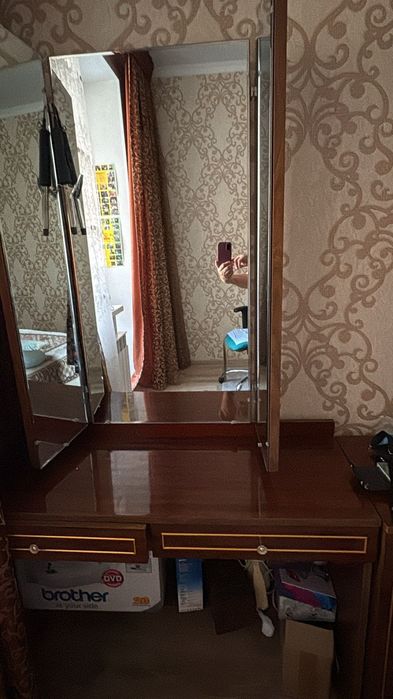 Шкафы, трельяж шпон срочно