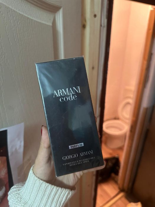 Giorgio Armani code parfum