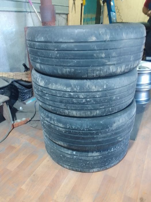 Продам шины R 16