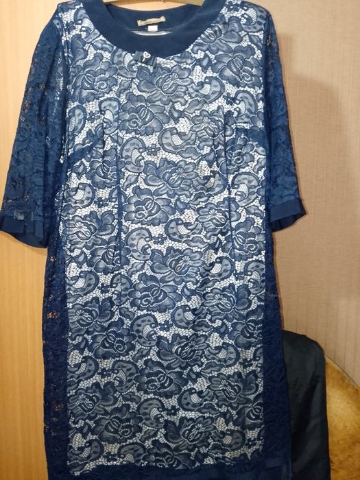 Продам большие платья