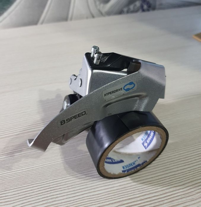 Передний переключатель с манеткой shimano altus