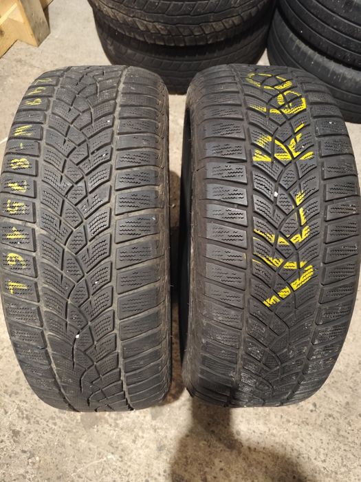 215/60R16 GoodYear Ultra Grip