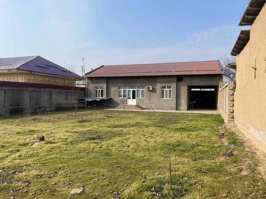 Toshkent tumani pabeda mahalasi 8 sotish 4 ta hona