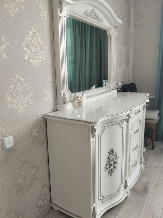 Продается 2-х этажный коттедж