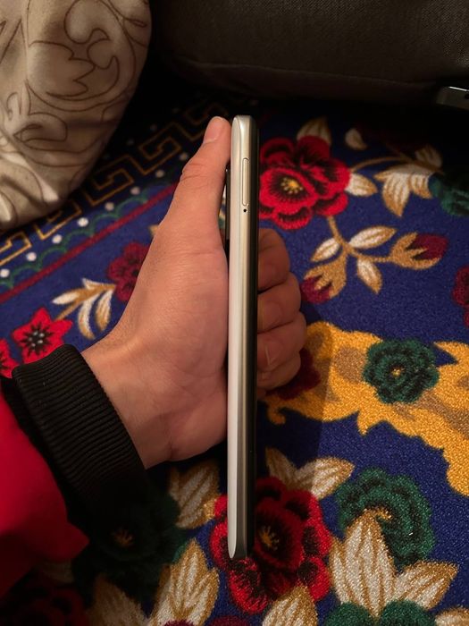 Tilifon sotiladi  Redmi note 11 xotira 128