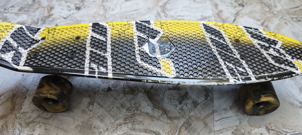 Vand mini skateboard