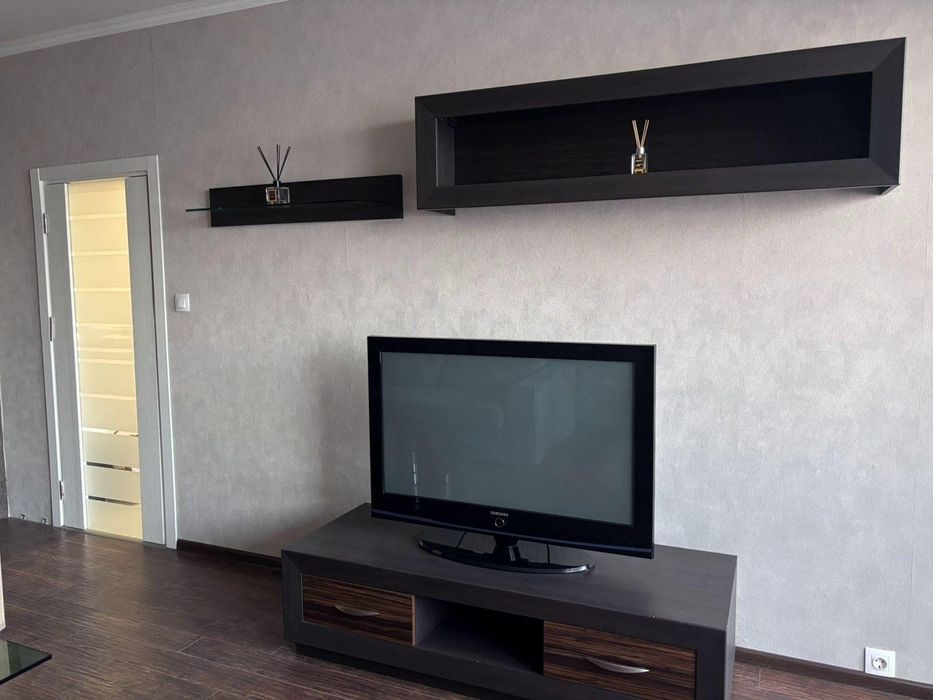 Дава се под наем Двустаен апартамент в София, Дружба 2 - 64 кв.м за 600 € - Снимка #2