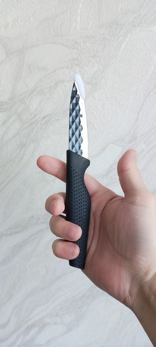 Продам новый -  Нож .