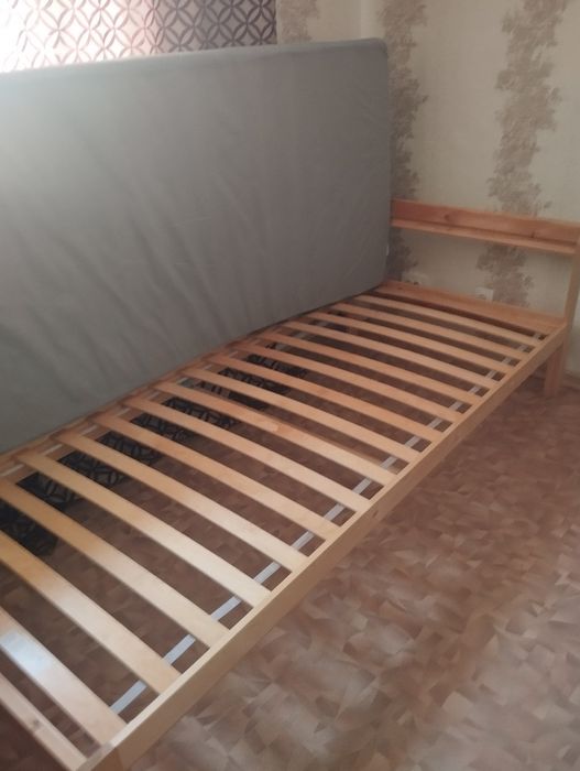 Продам кровать Икеа