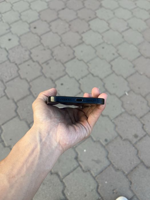 iPhone 16 Pro Max 256gb / 93%