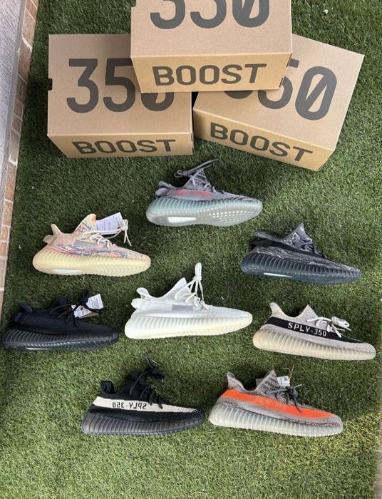 Yezy  BOOST  350